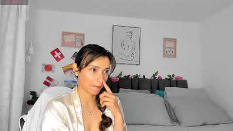 Snapshot of iris_evans__ chatting on July 20, 3:58 pm iris online show from July 20, 3:58 pm