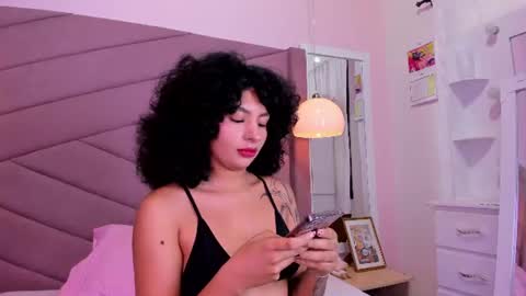 Snapshot of iris_licht chatting on July 4, 2:12 pm Iris Licht online show from July 4, 2:12 pm