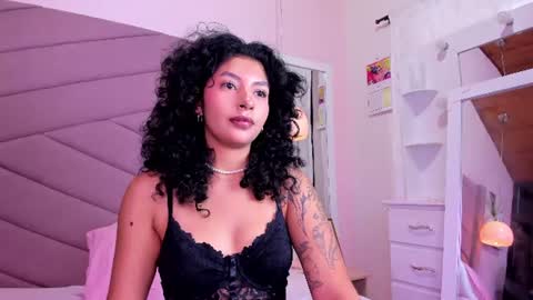 Snapshot of iris_licht chatting on July 7, 2:32 pm Iris Licht online show from July 7, 2:32 pm