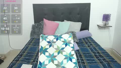 Snapshot of iris_love18 chatting on February 13, 11:50 am IRIS online show from February 13, 11:50 am