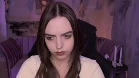 Snapshot of iriscline chatting on December 6, 7:12 pm Iris online show from December 6, 7:12 pm