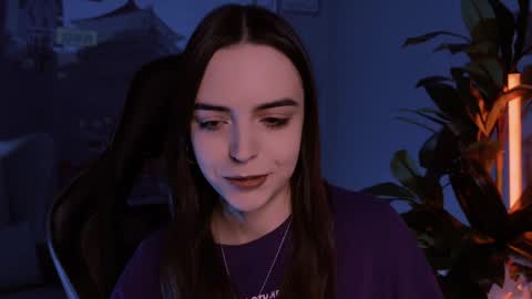 Snapshot of iriscline chatting on December 11, 4:09 pm Iris online show from December 11, 4:09 pm