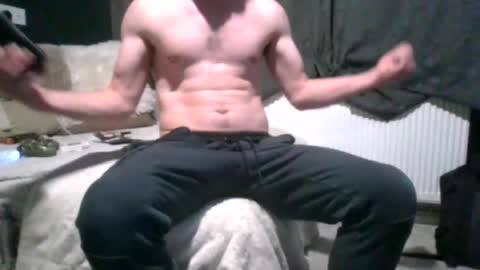 Snapshot of irishbigd93 chatting on July 1, 9:36 pm irishbigd93 online show from July 1, 9:36 pm