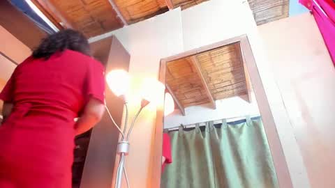 Snapshot of iriss_25 chatting on March 12, 3:18 pm iris online show from March 12, 3:18 pm