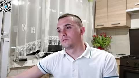 Anton online show from April 15, 7:21 pm