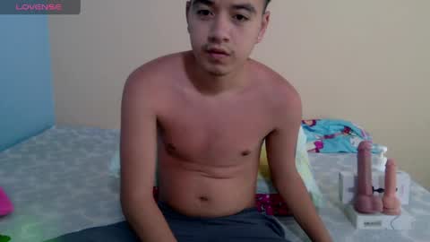 irondante01 online show from June 1, 12:07 pm