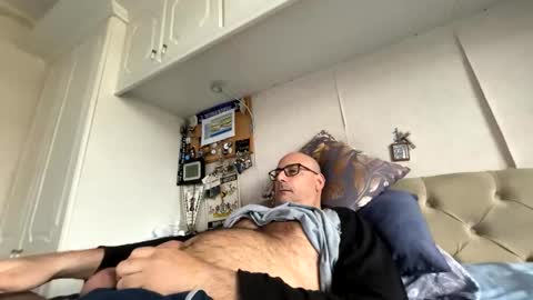 Snapshot of ironkokkk chatting on April 28, 7:35 am Ironkokkk online show from April 28, 7:35 am