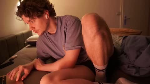 Sam online show from November 23, 9:36 pm