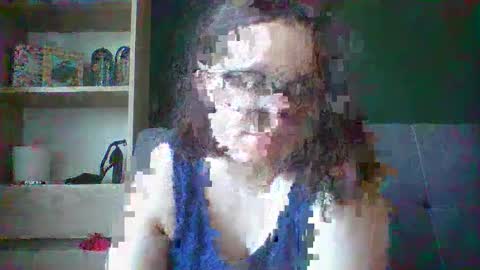 Snapshot of irresistibleparis chatting on April 28, 5:34 am Paris online show from April 28, 5:34 am