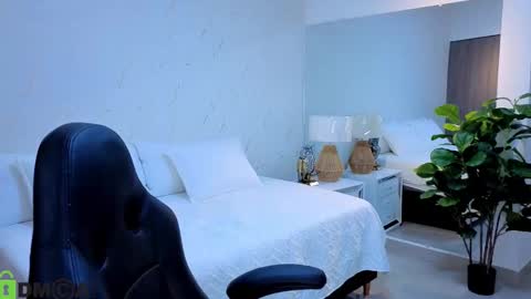 ISA online show from November 11, 4:12 am