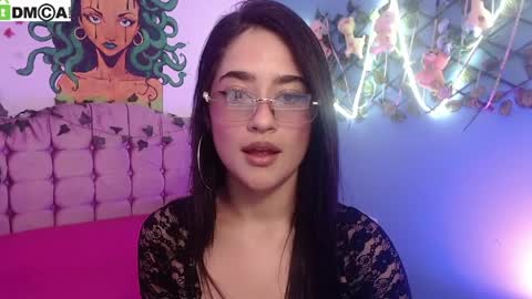 isa__rodriguez online show from March 31, 2:39 pm