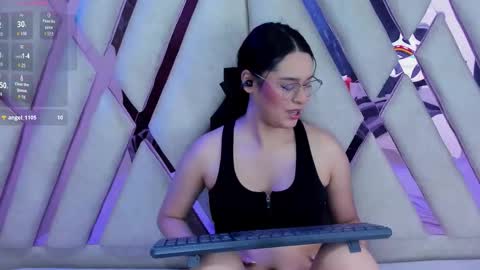 Isa online show from February 19, 3:02 am