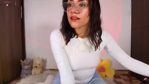 Snapshot of isa_laurentt chatting on May 14, 11:44 pm Isabella Laurentt online show from May 14, 11:44 pm