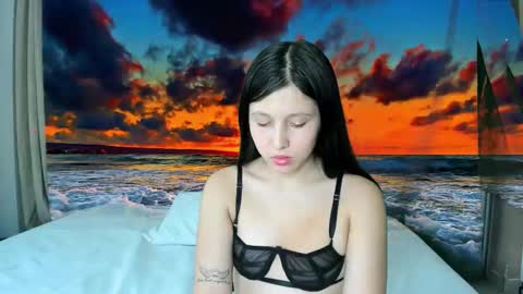 Snapshot of isa_leo chatting on November 29, 8:45 pm Isa and Leo online show from November 29, 8:45 pm