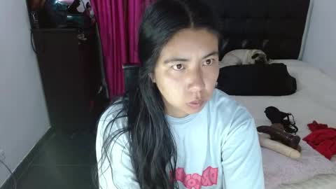 Snapshot of isa_mey chatting on October 13, 1:38 am Isa online show from October 13, 1:38 am