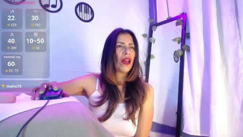 Snapshot of isa_milff chatting on April 10, 11:26 am isa online show from April 10, 11:26 am