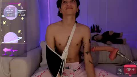 Snapshot of isaac_miler chatting on July 27, 9:55 pm isaac online show from July 27, 9:55 pm