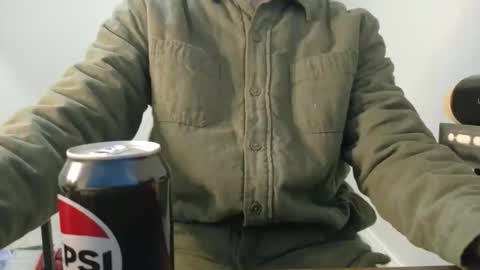 isaac online show from February 3, 7:02 am