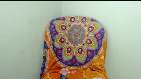 isaac online show from April 22, 7:33 am