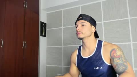 Isaac Surez online show from May 7, 12:54 pm