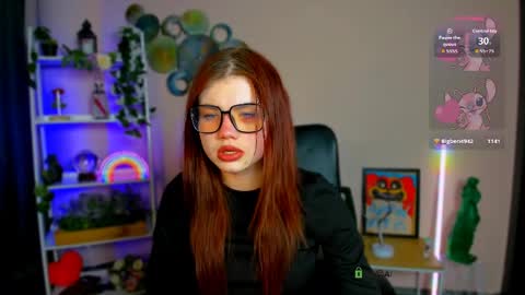 Snapshot of isabel_wave chatting on April 18, 7:18 pm isabel online show from April 18, 7:18 pm