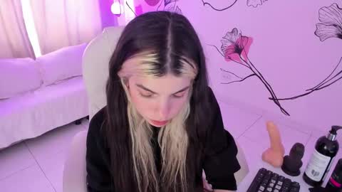 Snapshot of isabela_fiorelli chatting on October 30, 7:58 pm isabela_fiorelli online show from October 30, 7:58 pm