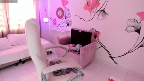 Snapshot of isabela_fiorelli chatting on June 11, 2:04 pm isabela_fiorelli online show from June 11, 2:04 pm
