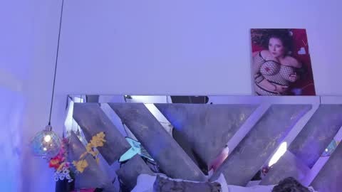 Mommy Isa online show from April 13, 6:08 am