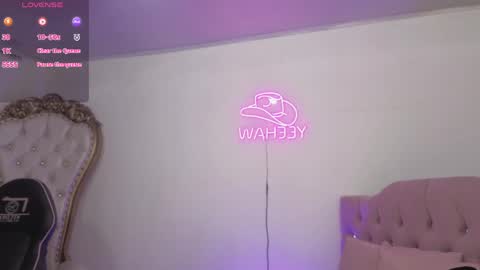 Snapshot of isabela_tay chatting on April 27, 11:52 am ISABELA online show from April 27, 11:52 am