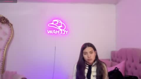 Snapshot of isabela_tay chatting on July 17, 11:28 am ISABELA online show from July 17, 11:28 am