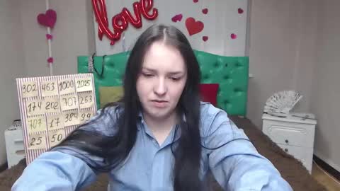 IsabelBlackberry online show from March 5, 6:42 am