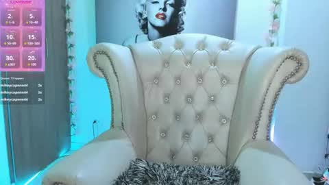 Snapshot of isabelhot1 chatting on June 18, 6:56 pm Isabel online show from June 18, 6:56 pm