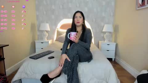 isabella__milf online show from March 27, 7:24 pm