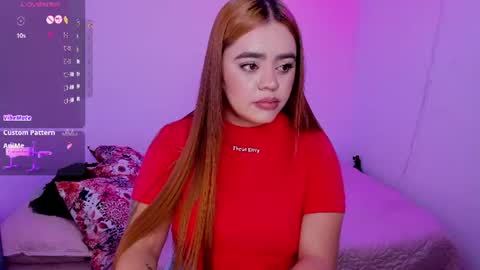 Snapshot of isabella_arias1 chatting on July 19, 12:14 am Isabella Arias online show from July 19, 12:14 am