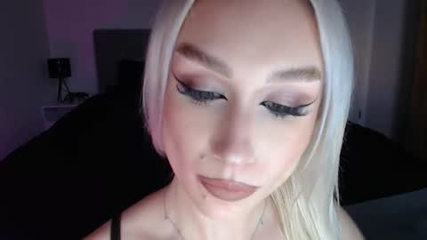 Snapshot of isabella_babyyy chatting on May 31, 6:09 pm Isabella Baby online show from May 31, 6:09 pm