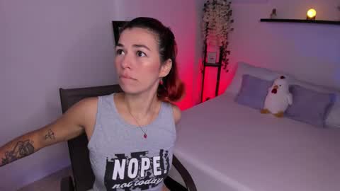 Snapshot of isabella_boyer chatting on September 24, 3:26 pm isabella online show from September 24, 3:26 pm