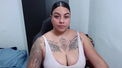  estefania online show from February 14, 9:13 am