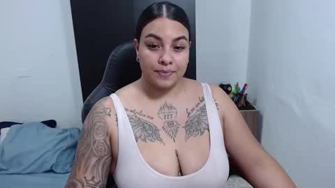  estefania online show from February 14, 3:36 pm