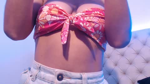 isabella_jazz online show from January 7, 9:03 pm