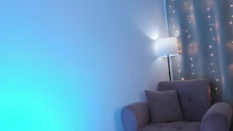 ISABELLA online show from February 21, 2:01 am