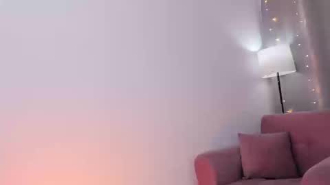 ISABELLA online show from March 12, 12:06 am