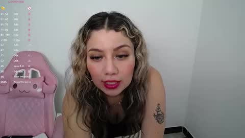 isabella_wish1 online show from March 29, 4:34 am