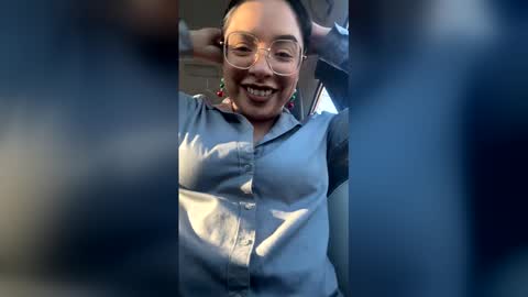 isabellaelizabeth online show from December 16, 9:09 pm