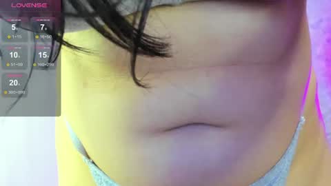 Snapshot of isabellagh1 chatting on July 19, 3:38 pm Instagram soybella01 online show from July 19, 3:38 pm