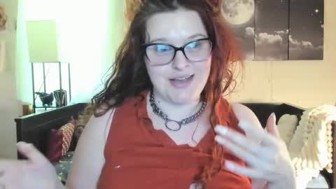 Snapshot of isabellamariedarcy chatting on July 21, 9:17 pm isabellamariedarcy online show from July 21, 9:17 pm