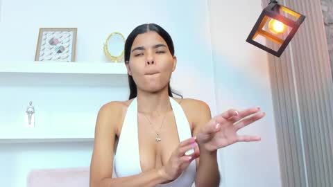 isabellamonet online show from April 8, 7:36 pm