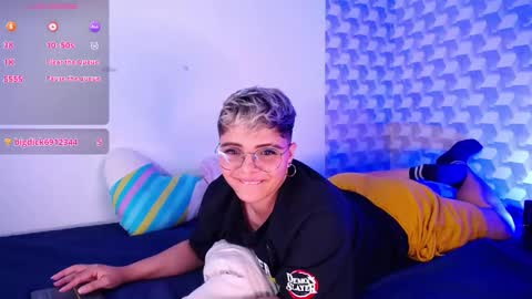 Snapshot of isabellamoutt chatting on February 2, 11:32 pm Isabella Mout online show from February 2, 11:32 pm