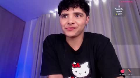 Isabella Mout  online show from March 15, 9:43 pm