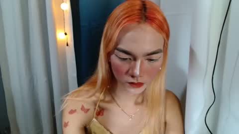 isabellatx online show from March 22, 6:44 pm