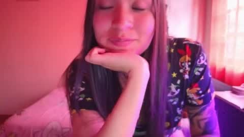 Isabelle online show from April 17, 9:51 pm